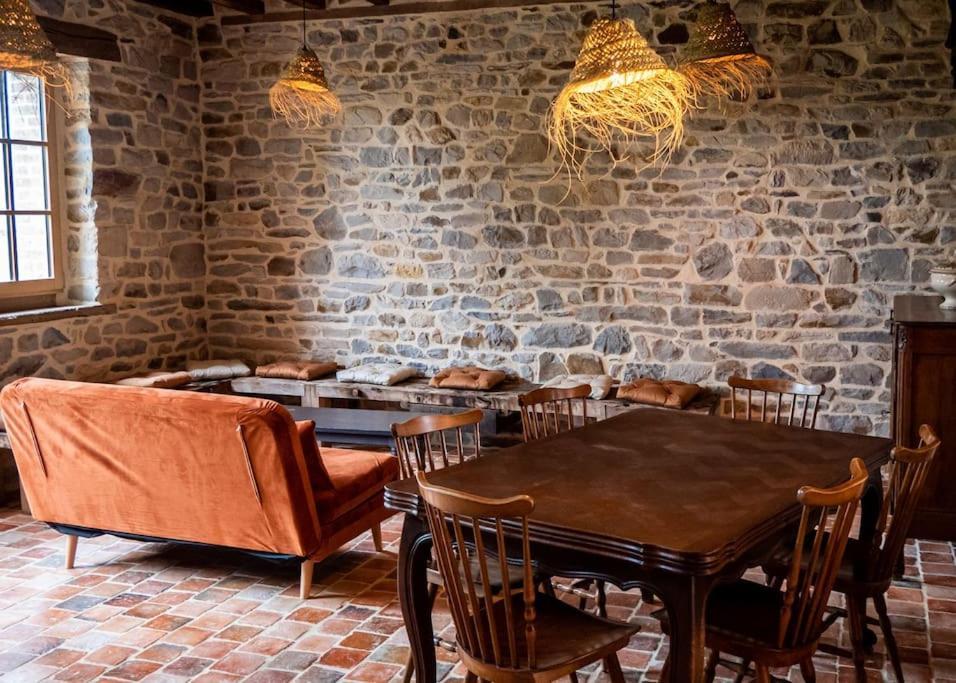 Вилла Le Fournil Du Bertry La Bouexiere Экстерьер фото